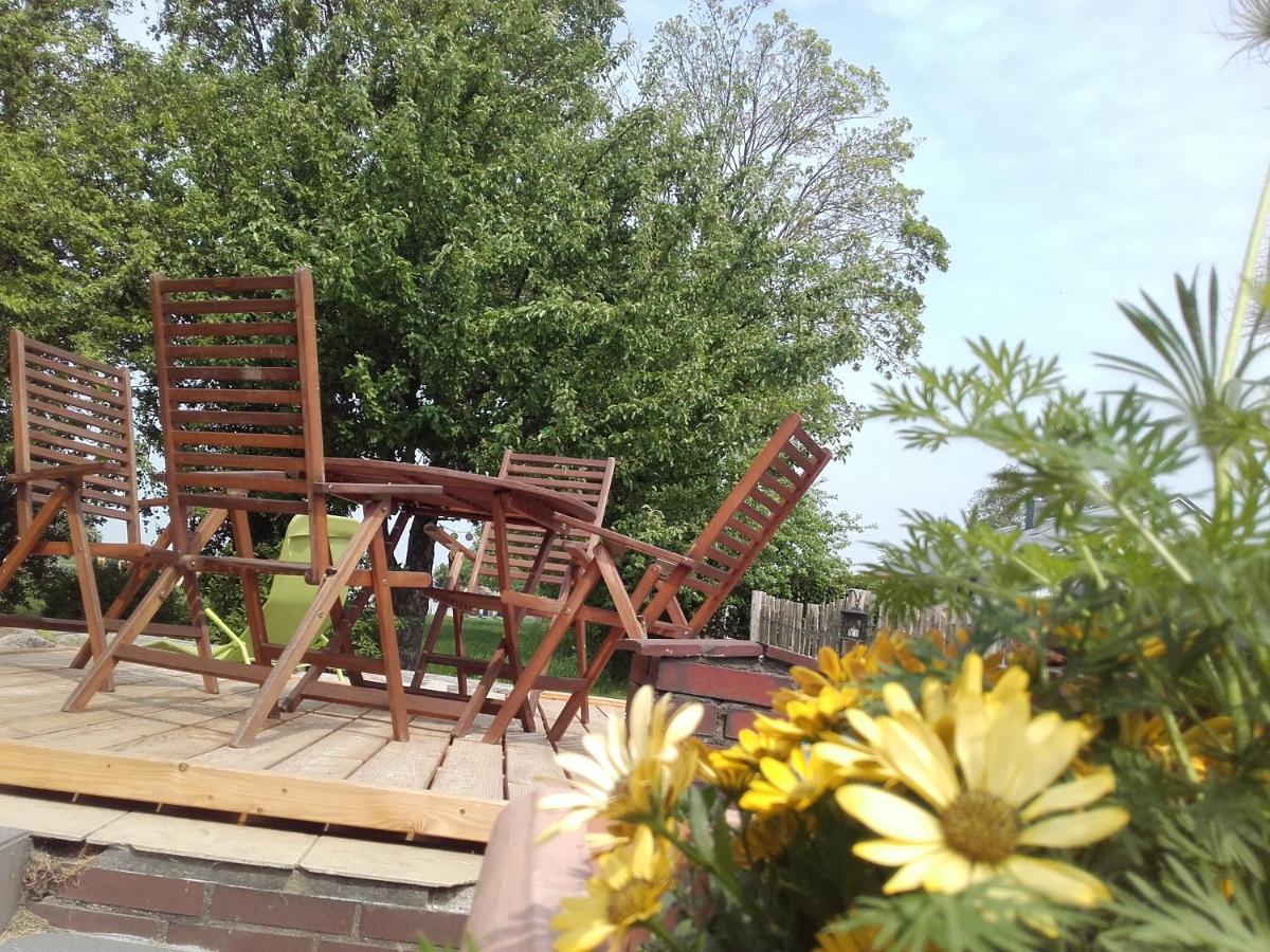 Peanuts Hostel & Meer Surendorf المظهر الخارجي الصورة